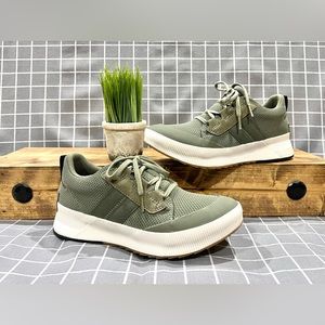 BRAND NEW Sorel Out N About Waterproof Sneaker Stone Green Sea Salt Size 9